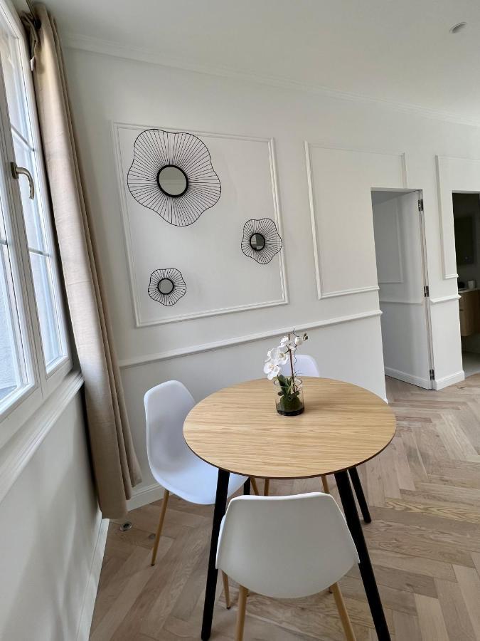 Amazing New Property In The Heart Of The Old Town Of 昂蒂布 外观 照片
